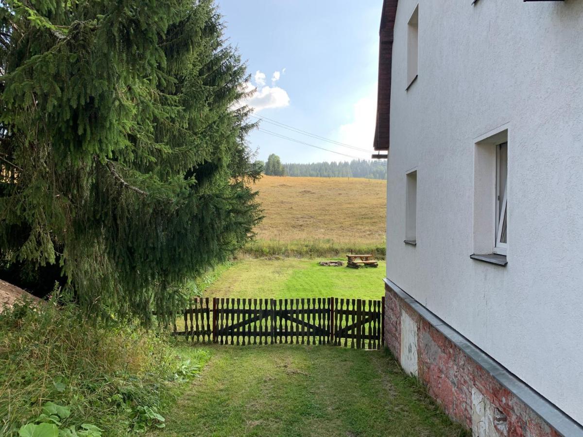 Ubytovani U Mateje Horní Blatná Eksteriør bilde